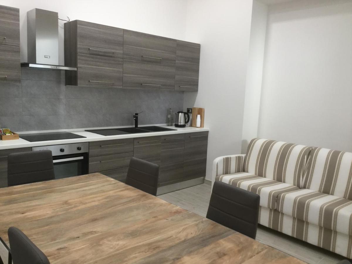 Kaloneiro Guest House Corigliano d'Otranto Ngoại thất bức ảnh
